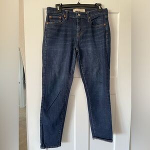 GAP 1969 Best Girlfriend jeans size 27